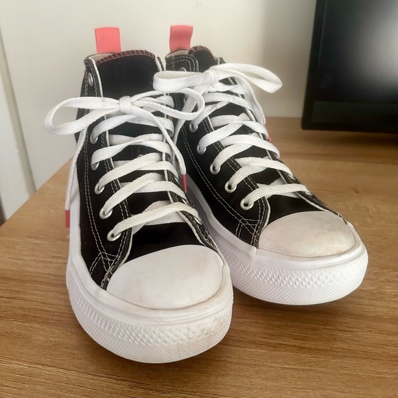 Converse high top sneaker - Picture 2 of 4
